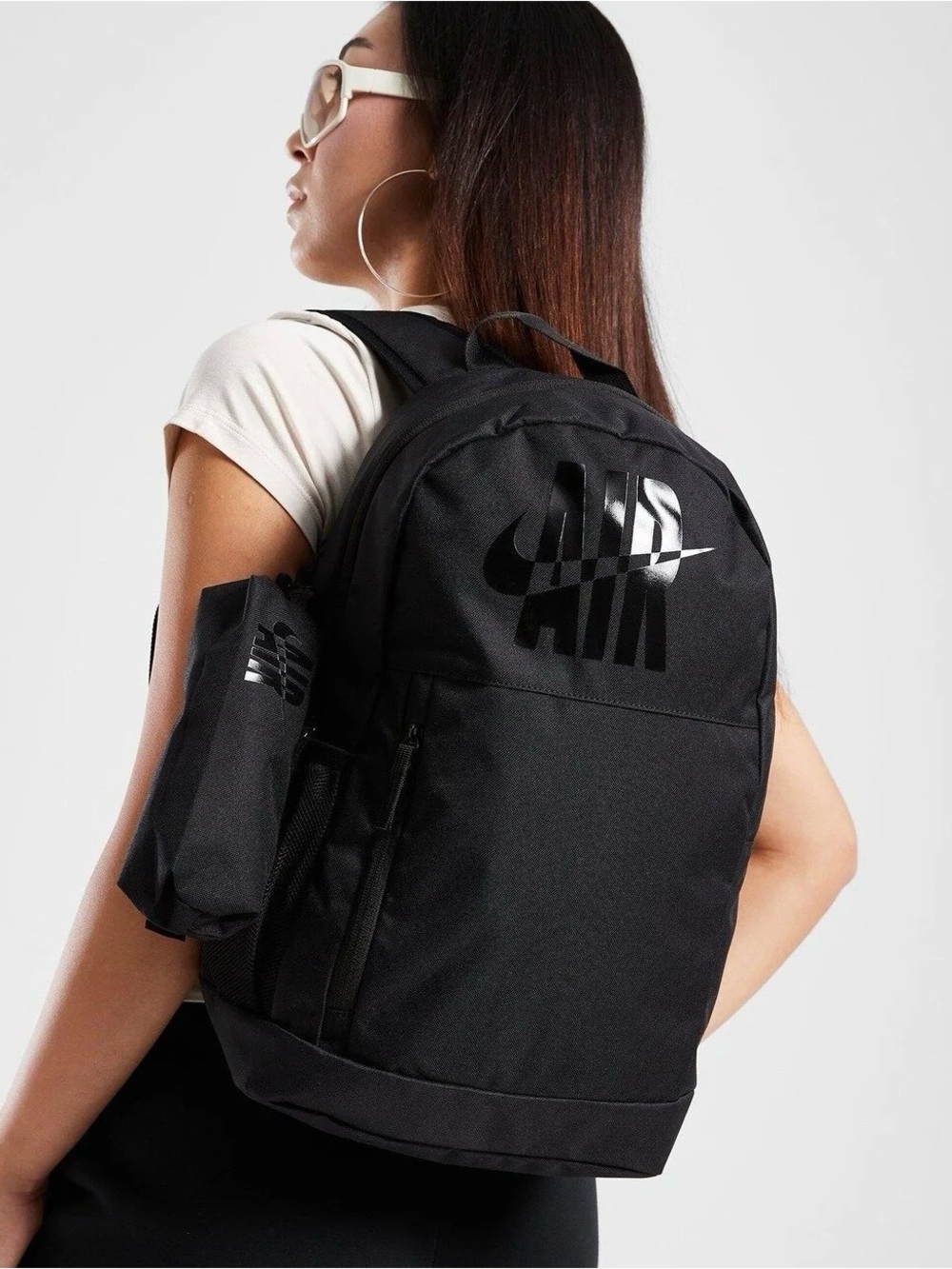 Nike Air backpack 20L w/ pencil case - Picture 7 of 7